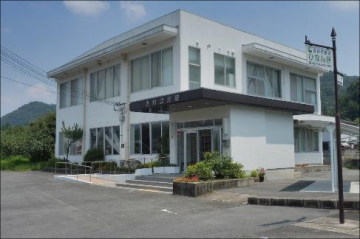 古知公民館外観写真